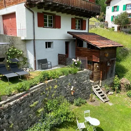 公寓 Bambi Auf 1400 M Nahe Arosa