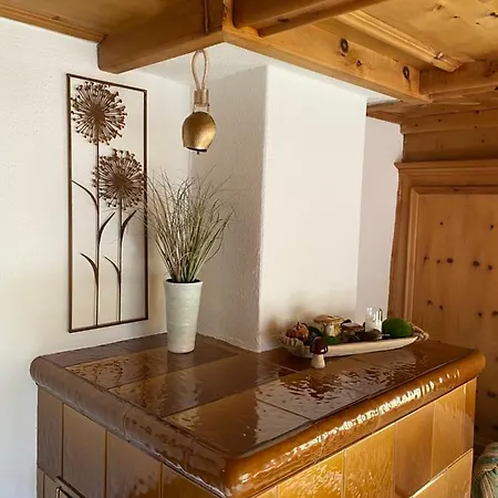 Bambi Auf 1400 M Nahe Arosa 公寓