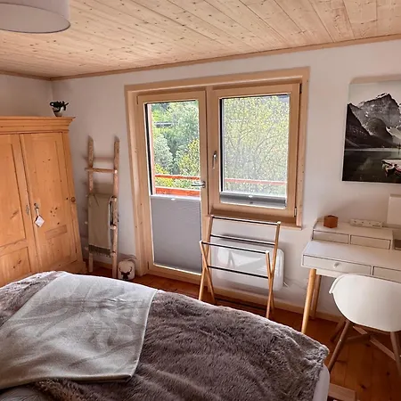 Bambi Auf 1400 M Nahe Arosa 公寓