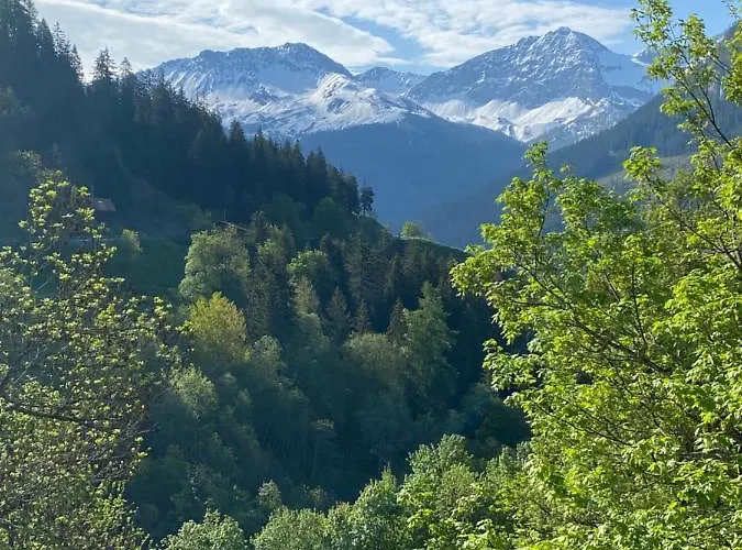 아파트 Bambi Auf 1400 M Nahe Arosa Peist