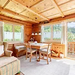 Appartement Bambi Auf 1400 M Nahe Arosa *