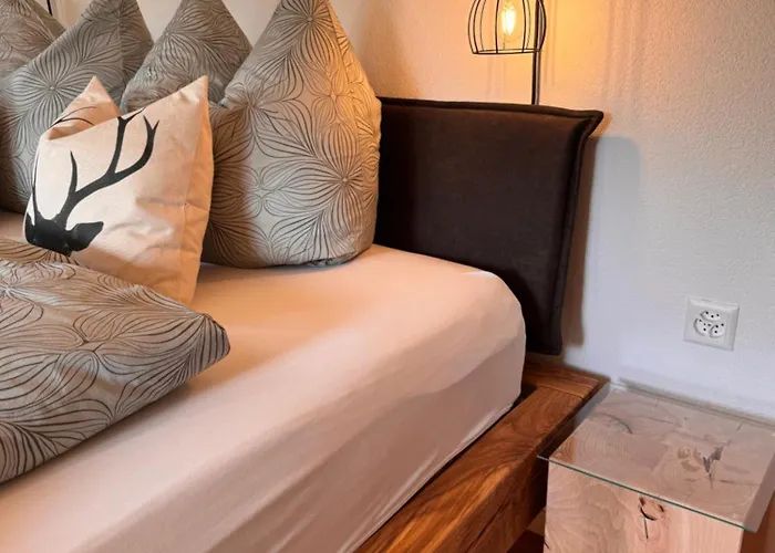 Bambi Auf 1400 M Nahe Arosa Apartamento *