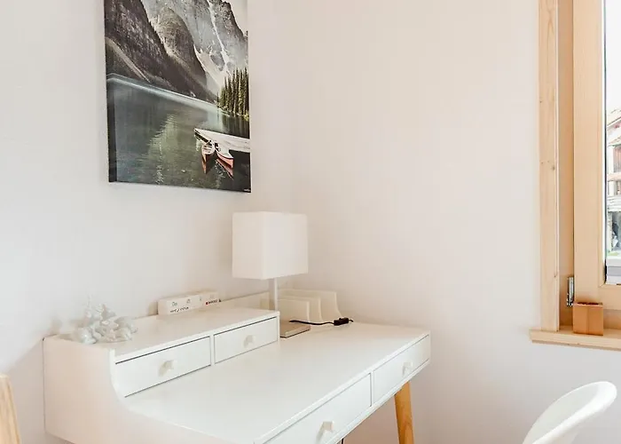 Bambi Auf 1400 M Nahe Arosa Apartamento Peist