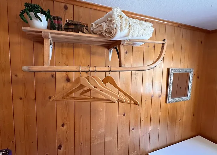 Bambi Auf 1400 M Nahe Arosa Apartamento Peist