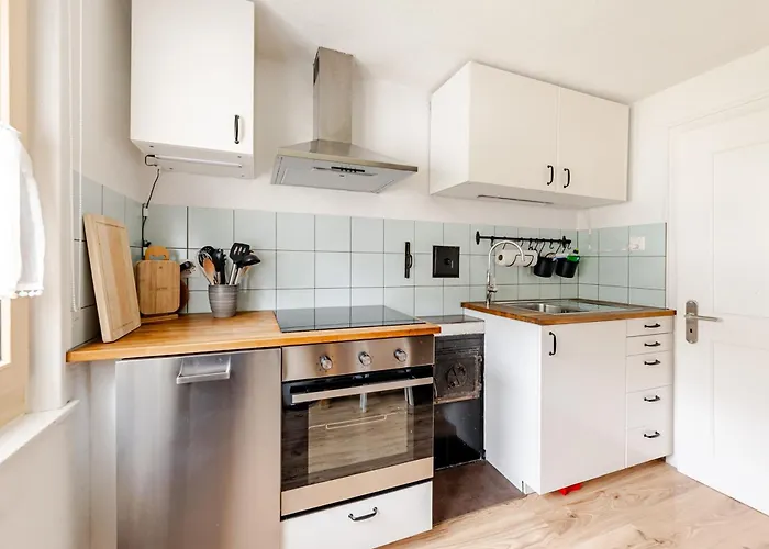 Bambi Auf 1400 M Nahe Arosa Apartamento