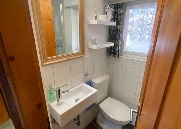 Bambi Auf 1400 M Nahe Arosa Apartamento *