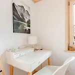 Bambi Auf 1400 M Nahe Arosa Apartment Peist